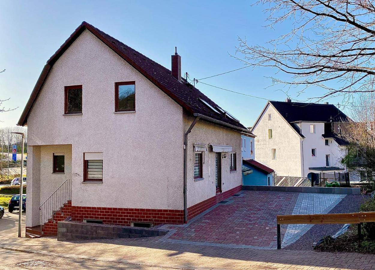 Apartments Rhona III Und IV Neunkirchen City Екстериор снимка